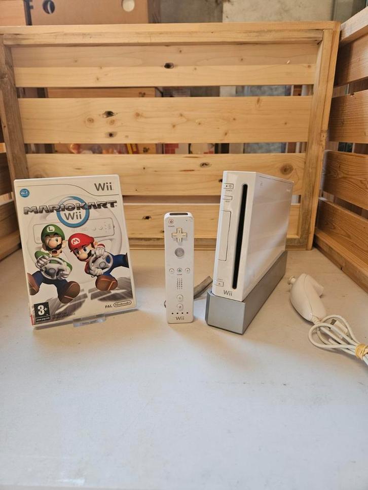 Feestdagen actie. Complete wii Mariokart, Spelcomputers en Games, Games | Nintendo Wii, Zo goed als nieuw, Racen en Vliegen, 3 spelers of meer