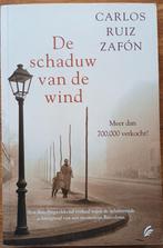 Carlos Ruiz Zafón - De schaduw van de wind, Boeken, Ophalen of Verzenden, Zo goed als nieuw, Carlos Ruiz Zafón