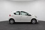 Toyota Aygo 1.0-12V + | Airco | Sportvelgen | APK 11-2026 |, Auto's, Voorwielaandrijving, Gebruikt, 4 stoelen, Elektrische ramen