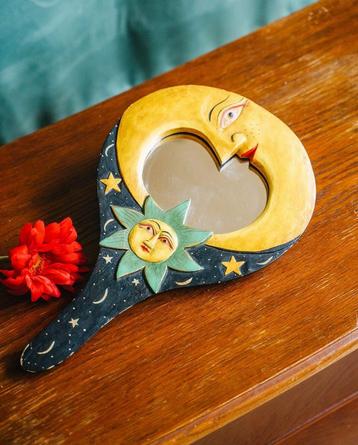 Vintage hand makeup tafel spiegel maan retro antiek hout beschikbaar voor biedingen
