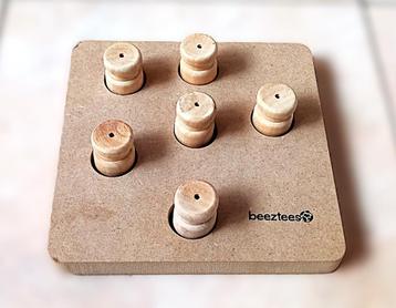Beeztees trainingsspel – hondenspeelgoed – hout – 18x18 cm beschikbaar voor biedingen