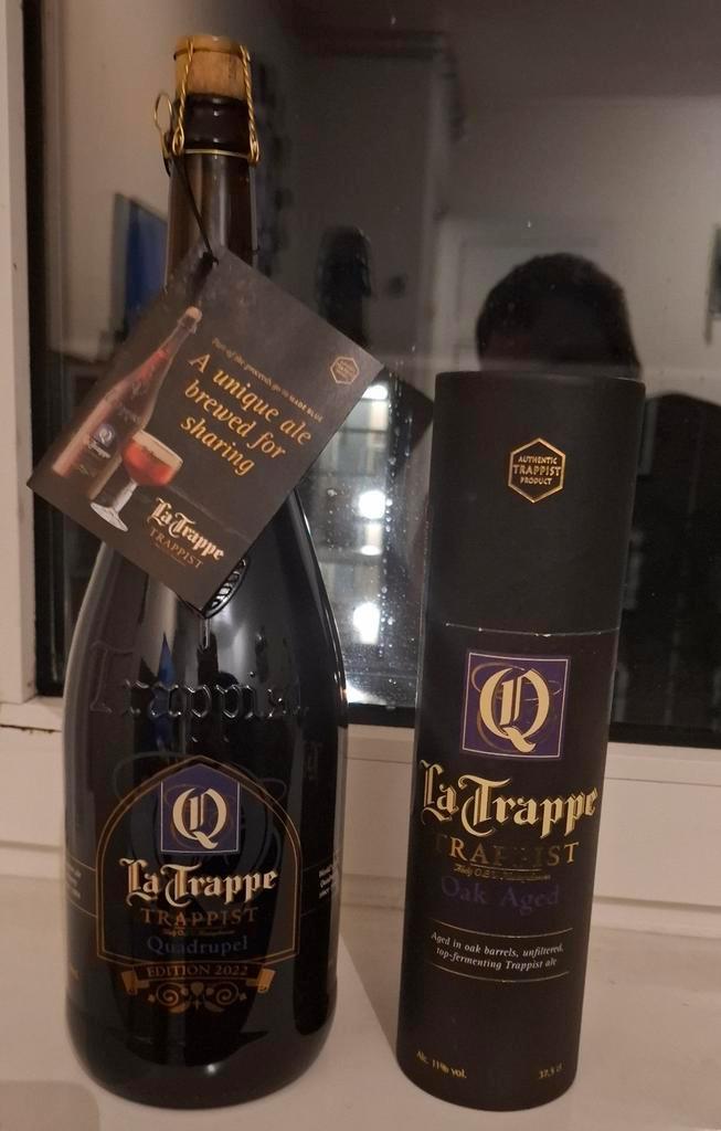 La trappe quadrupel uit 2022 en La trappe oak aged batch 47, Verzamelen, Biermerken, Nieuw, Flesje(s), La Trappe, Ophalen of Verzenden