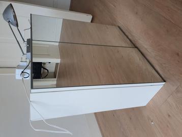 Wastafel kast met spiegeldeuren