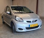 Toyota Aygo 1.0 12V Vvt-i 5DRS 2011 Grijs (Nieuwe APK), Voorwielaandrijving, Euro 5, Stof, Zwart