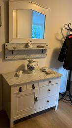Roomkleurig wastafelmeubel met spiegel, Huis en Inrichting, Ophalen, Overige materialen, Gebruikt, 100 tot 150 cm