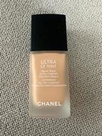 VERKOCHT! Chanel ultra le teint foundation B30 NIEUW!!, Verzenden, Nieuw, Beige, Gehele gezicht
