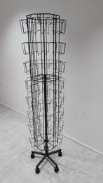 Draaiende kaartenmolen, Ophalen