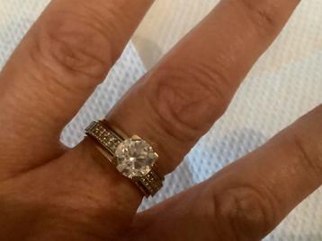 Vintage gouden ring briljant geslepen zirkoon 14 k 585 goud beschikbaar voor biedingen