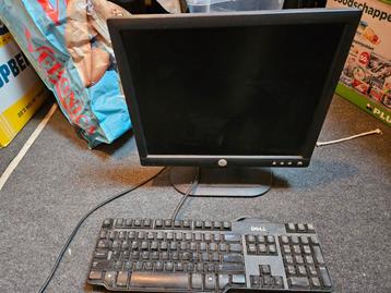 Dell monitor en toetsenbord  beschikbaar voor biedingen