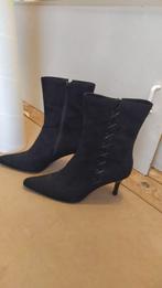 Pums maat 40. Nieuw., Pumps, Zwart, Ophalen of Verzenden, Zo goed als nieuw