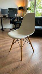Ikea EVA stoel wit, Huis en Inrichting, Stoelen, Ophalen, Zo goed als nieuw, Wit, Twee