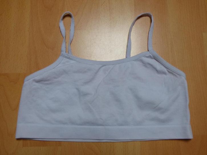 Naadloze witte beha top van terStal, maat 140/152, Kinderen en Baby's, Kinderkleding | Maat 140, Gebruikt, Meisje, Nacht- of Onderkleding