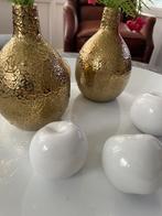 2 des pots vaasjes goudkleur nieuw, Ophalen of Verzenden, Zo goed als nieuw, Aardewerk of Porselein, Minder dan 50 cm