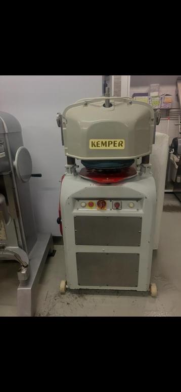Kemper opboller beschikbaar voor biedingen