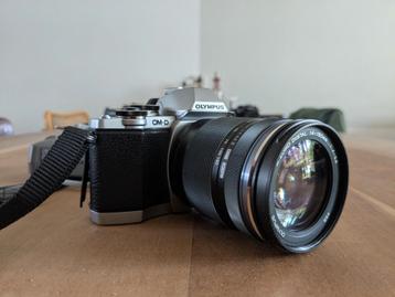 Olympus OMD EM-10 met defecte 14-150mm lens beschikbaar voor biedingen