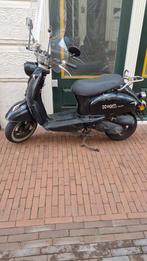 AGM New Flash, Zo goed als nieuw, Benzine, Ophalen, Overige merken