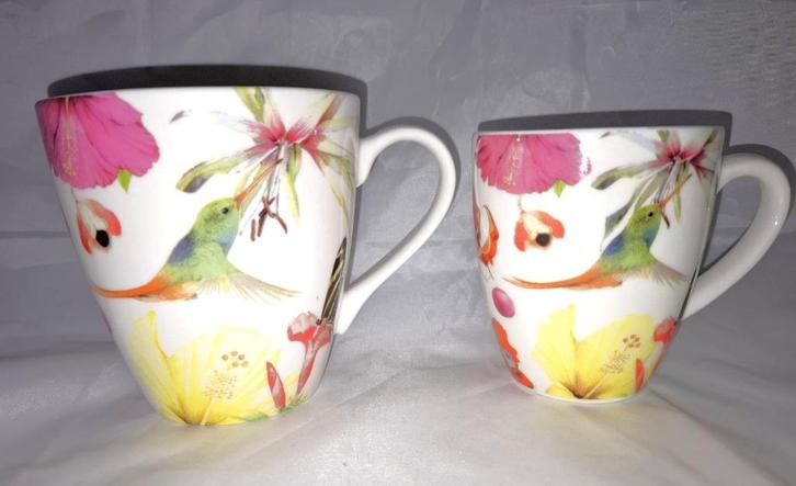 Marjolein Bastin Hummingbirds mokken, Huis en Inrichting, Keuken | Servies, Zo goed als nieuw, Kop(pen) en/of Schotel(s), Overige stijlen