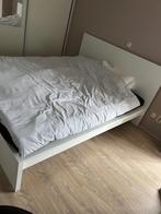 Bed, Ophalen, Gebruikt, Wit, Twijfelaar