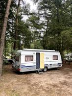 Mooie 4-persoons Dethleffs caravan - incl. twee vaste bedden, Caravans en Kamperen, Caravans, Koelkast, Rondzit, Omvormbare zithoek