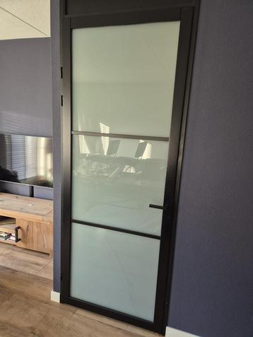 Binnendeur melkglas, staal look  beschikbaar voor biedingen