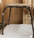 Brocante oude ijzeren industriële kruk / schilders kruk, Ophalen of Verzenden