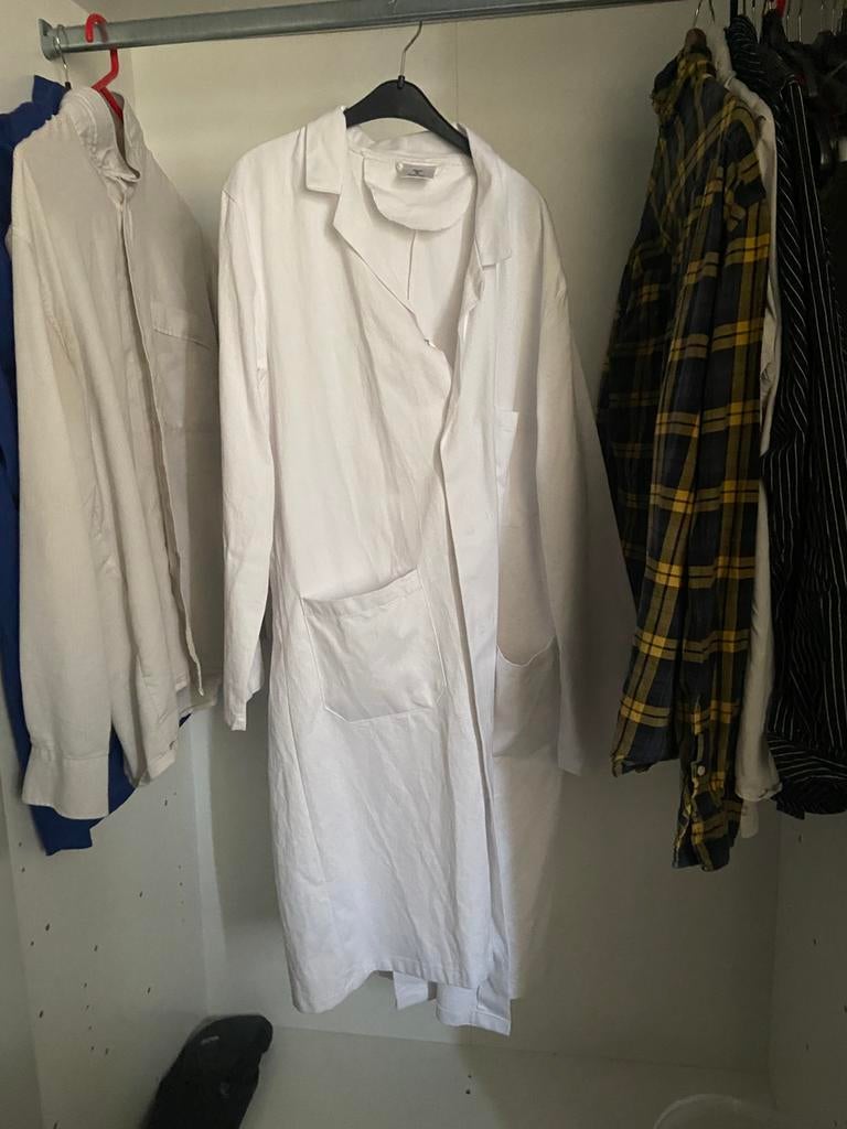 Labjas en boeken voor opleiding Chemisch-fysisch analist, Ophalen of Verzenden, Zo goed als nieuw