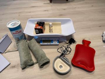 Puppy geboorte set weegschaal melkpoeder etc beschikbaar voor biedingen