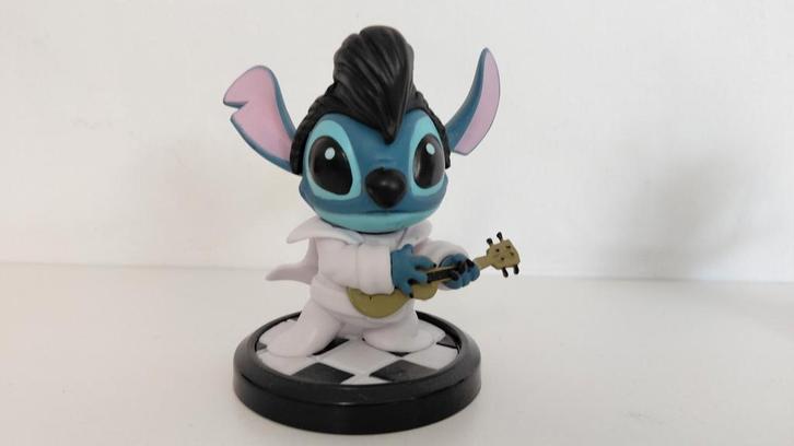 Elvis Stitch Disney beeld, Verzamelen, Disney, Zo goed als nieuw, Beeldje of Figuurtje, Overige figuren, Ophalen of Verzenden