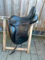 Euroriding zadel titan ll 18”, Ophalen of Verzenden, Zo goed als nieuw, Dressuur