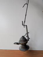 hangend olielampje, Antiek en Kunst, Ophalen of Verzenden, Brons