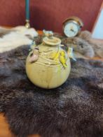 Uniek Vintage Keramiek Vaasje met Handgemaakte Vogeltjes, Ophalen of Verzenden, ., ., .