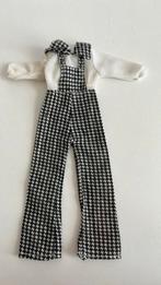 Vintage Barbie Doll Clone black and white 70's, Ophalen of Verzenden, Gebruikt, Kleertjes