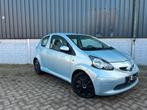 Toyota Aygo 1.0 12V Vvt-i 3DRS MMT 2006 Blauw, Voorwielaandrijving, 68 pk, Origineel Nederlands, Bedrijf
