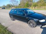 Audi A4 2.0 Avant 110KW 2003 Zwart, Auto's, Audi, Voorwielaandrijving, 1380 kg, 74 €/maand, 4 cilinders