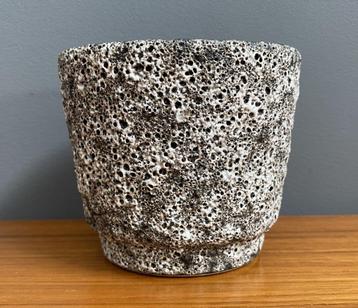 60 70's bloempot NUMMER : 44 zwart wit lava Bloempot beschikbaar voor biedingen