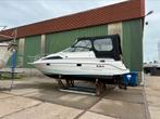 Nette Bayliner 2651 sunbridge, Watersport en Boten, Ophalen, Gebruikt, Binnenboordmotor, 6 meter of meer