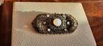 Antieke  ajour broche met maansteen., Sieraden, Tassen en Uiterlijk, Antieke sieraden, Ophalen of Verzenden, Overige materialen