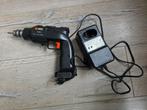 Vintage Retro Black&Decker BD9631 boormachine van jaren 80', Doe-het-zelf en Verbouw, Gereedschap | Boormachines, Gebruikt, Variabele snelheid