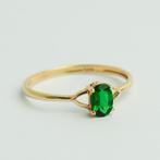 Vintage gouden ring met toermalijn 9 karaat engeland goud, Ophalen of Verzenden, Zo goed als nieuw, 17 tot 18, Dame