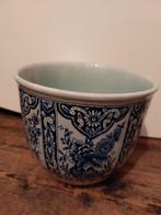 Bloempot, Blauw, Aardewerk of Porselein, Ophalen of Verzenden, Zo goed als nieuw
