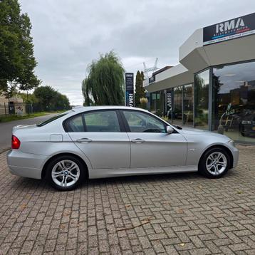 BMW 3-Serie 2.0 I 320 e90 leer 2006 Grijs 320i sedan beschikbaar voor biedingen