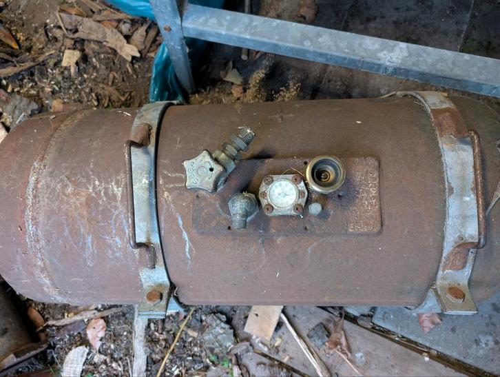 Lpg tank met gasfles aansluiting, Doe-het-zelf en Verbouw, Overige Doe-het-zelf en Verbouw, Gebruikt, Ophalen of Verzenden