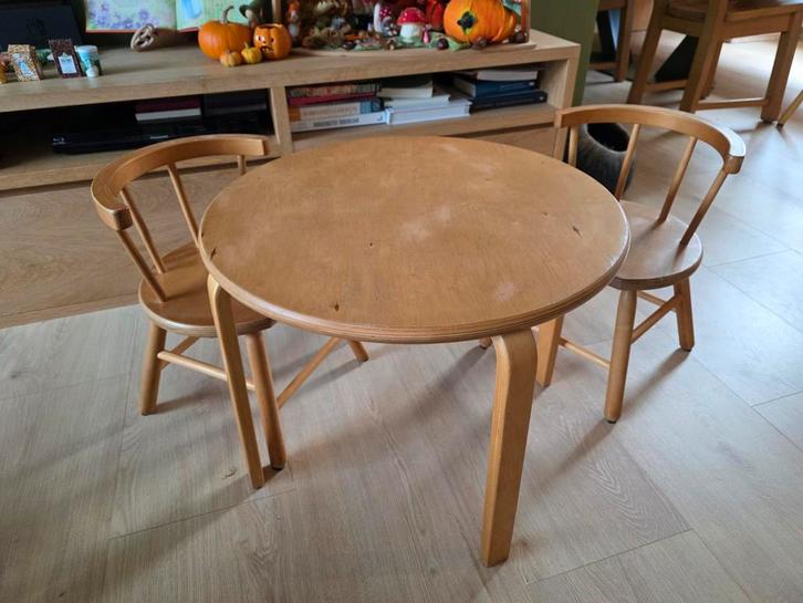 Antroposofisch peuterzitje: tafel + 2 stoelen - Van Dijk, Kinderen en Baby's, Kinderkamer | Tafels en Stoelen, Ophalen