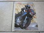 Yamaha TDM850 4TX brochure folder 2001, Motoren, Handleidingen en Instructieboekjes, Ophalen of Verzenden, Yamaha