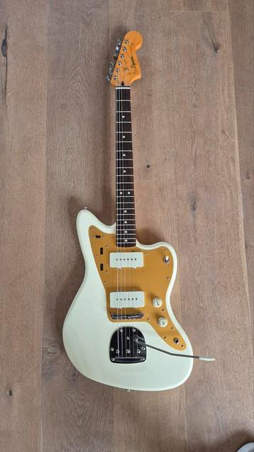 Squier J Mascis Jazzmaster in absolute nieuwstaat  beschikbaar voor biedingen