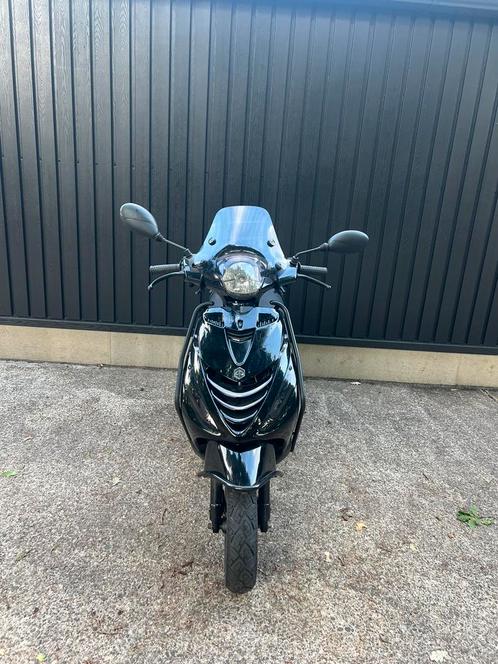 Piaggio Zip 50cc 4T – 2016, Fietsen en Brommers, Scooters | Piaggio, Zo goed als nieuw, Zip, Maximaal 45 km/u, Benzine, Ophalen