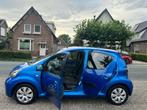 Toyota Aygo 1.0-12V Comfort Airco AUTO-NAP APK 9-2026!, Auto's, Toyota, Euro 5, Stof, Gebruikt, Zwart