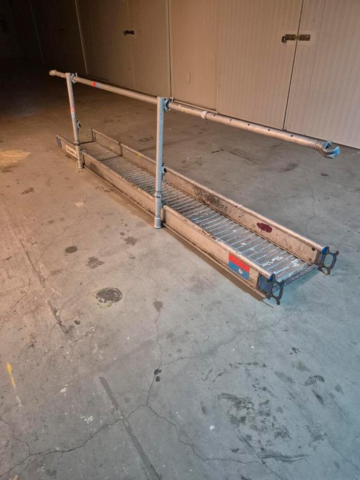 Skyworks Loopbrug 4m - Professioneel, Doe-het-zelf en Verbouw, Steigers, Ophalen of Verzenden