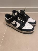 Nike Dunk Low panda Maat 44, Kleding | Dames, Schoenen, Zwart, Nike, Ophalen of Verzenden, Sneakers of Gympen