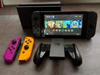 Nintendo Switch met extra controllers aangeboden, Spelcomputers en Games, Ophalen of Verzenden, Zo goed als nieuw, Switch Original